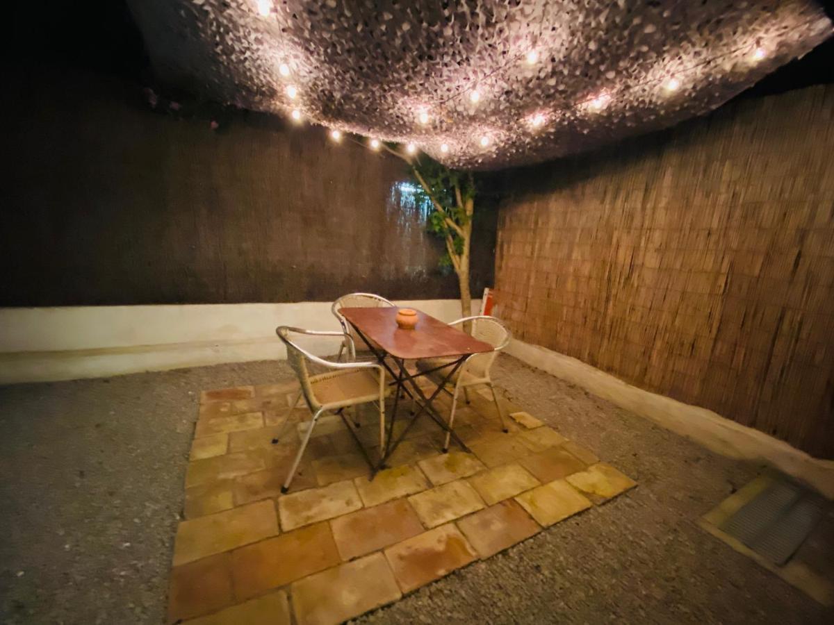 蒙彼利埃Grand Studio De 38M2 Et Cour Independante De 25M2 Dont Wifi Et Netflix公寓 外观 照片